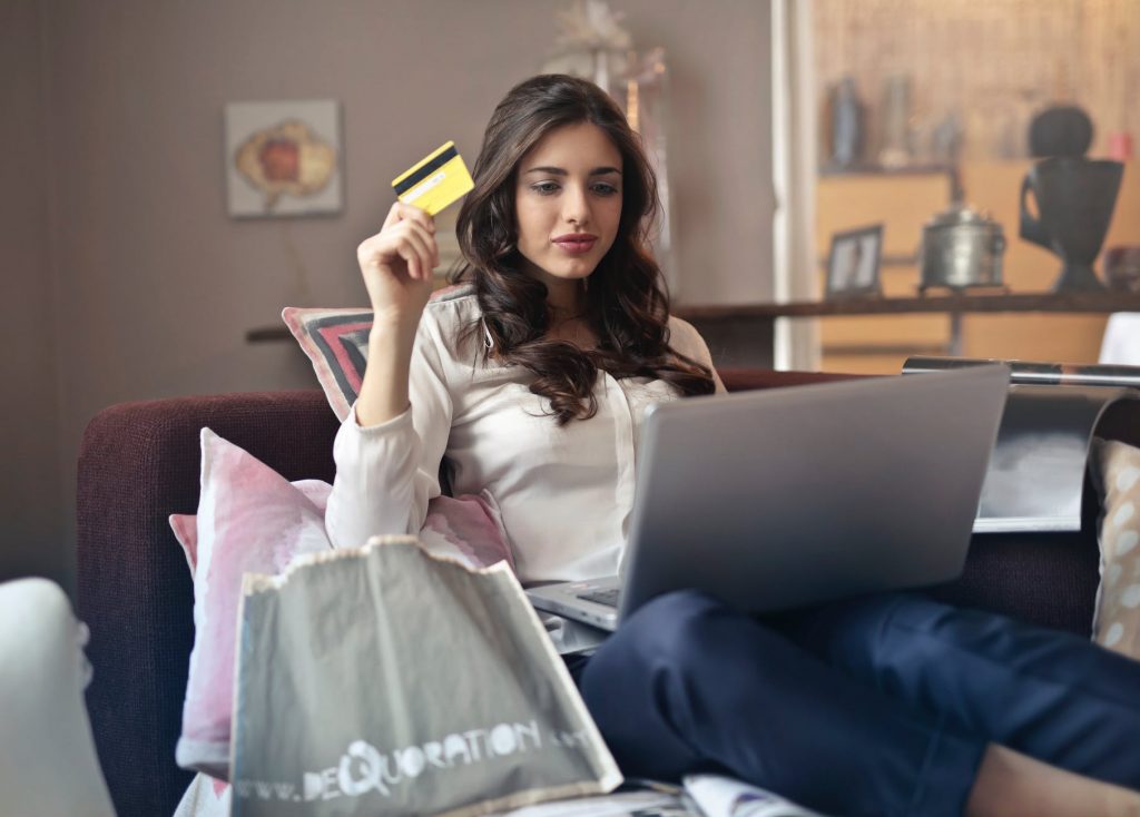 HOW TO MAKE MONEY ONLINE 2019 7 pexels photo 919436