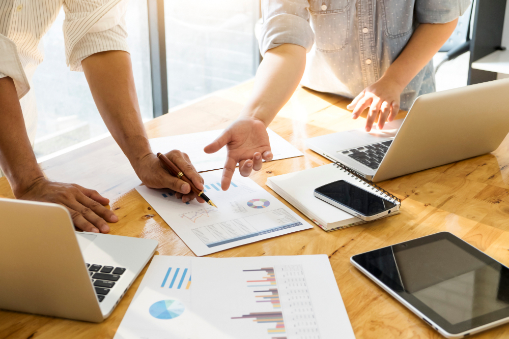 Advantages of Using Social Media Marketing for Your Business 2 Advantages of Using Social Media Marketing for Your Business 1