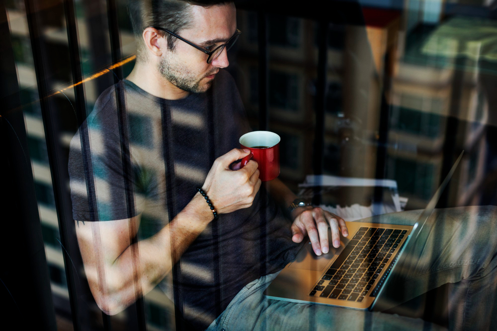 What Does "Active Recruiting" on LinkedIn Mean for You? 2 What Does "Active Recruiting" on LinkedIn Mean for You