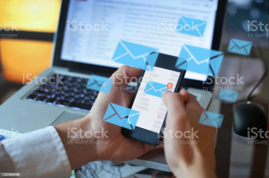 LinkedIn InMail: What It Is and How to Use It 3 LinkedIn InMail: What It Is and How to Use It 2