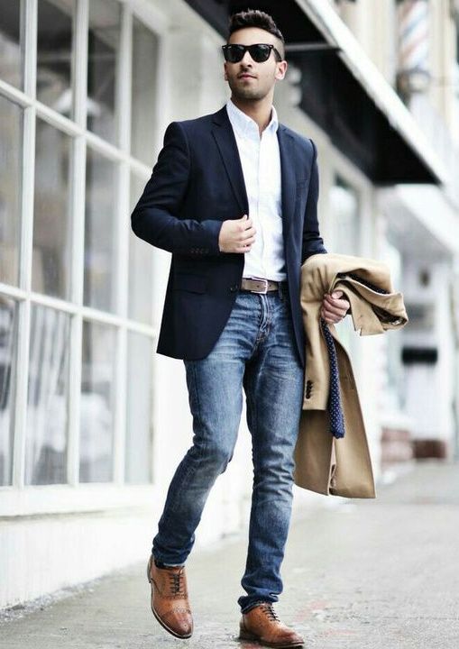 Blazers for Men with Jeans for Casual Outings