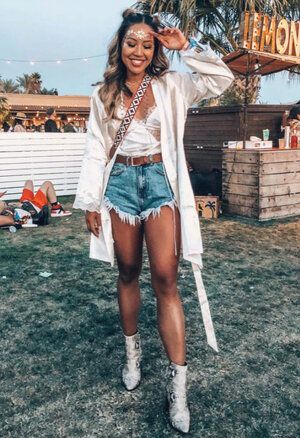 What to Wear to a Music Festival: Your Ultimate Style Guide 5